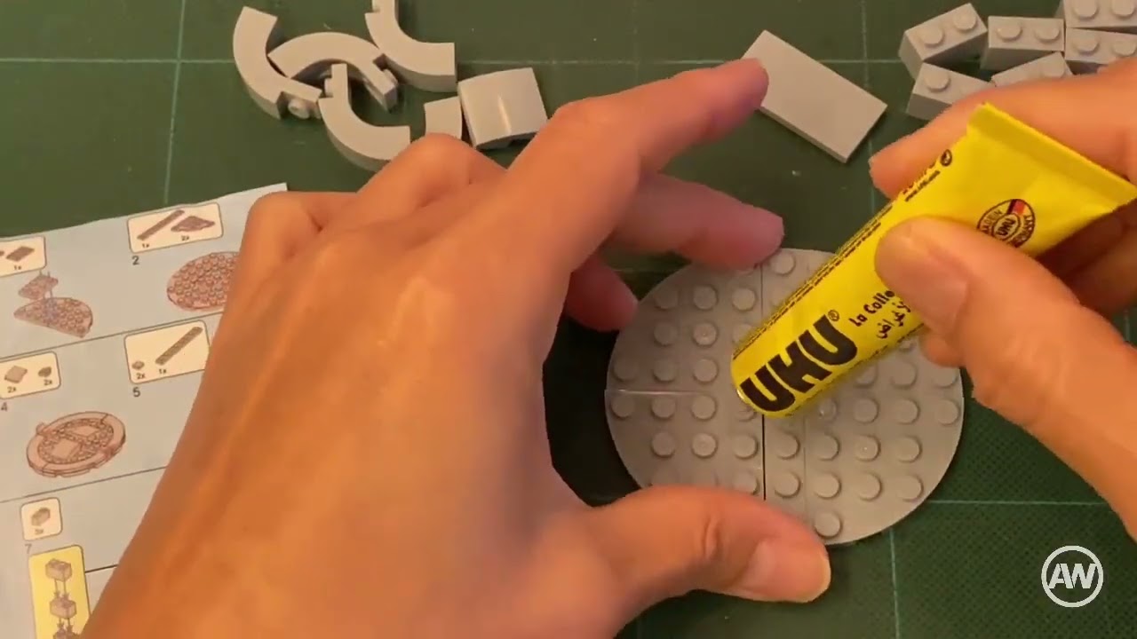 Anti Gravity Invisible Deck Display by Alan Wong
